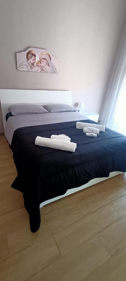 Tindaro Home Catania Bagian luar foto